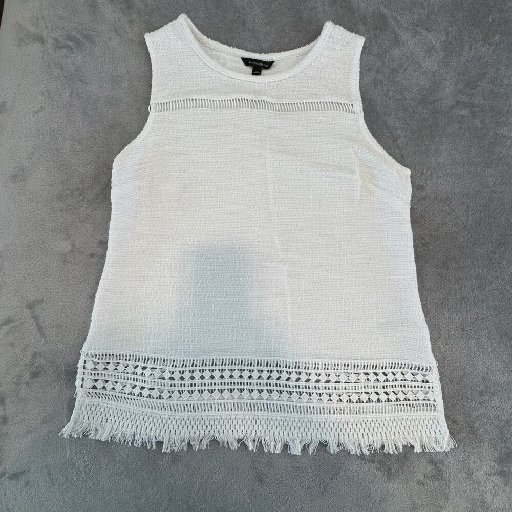 Banana Republic White Boucle Shell Top With Lace- Peekaboo Fringe - Medium